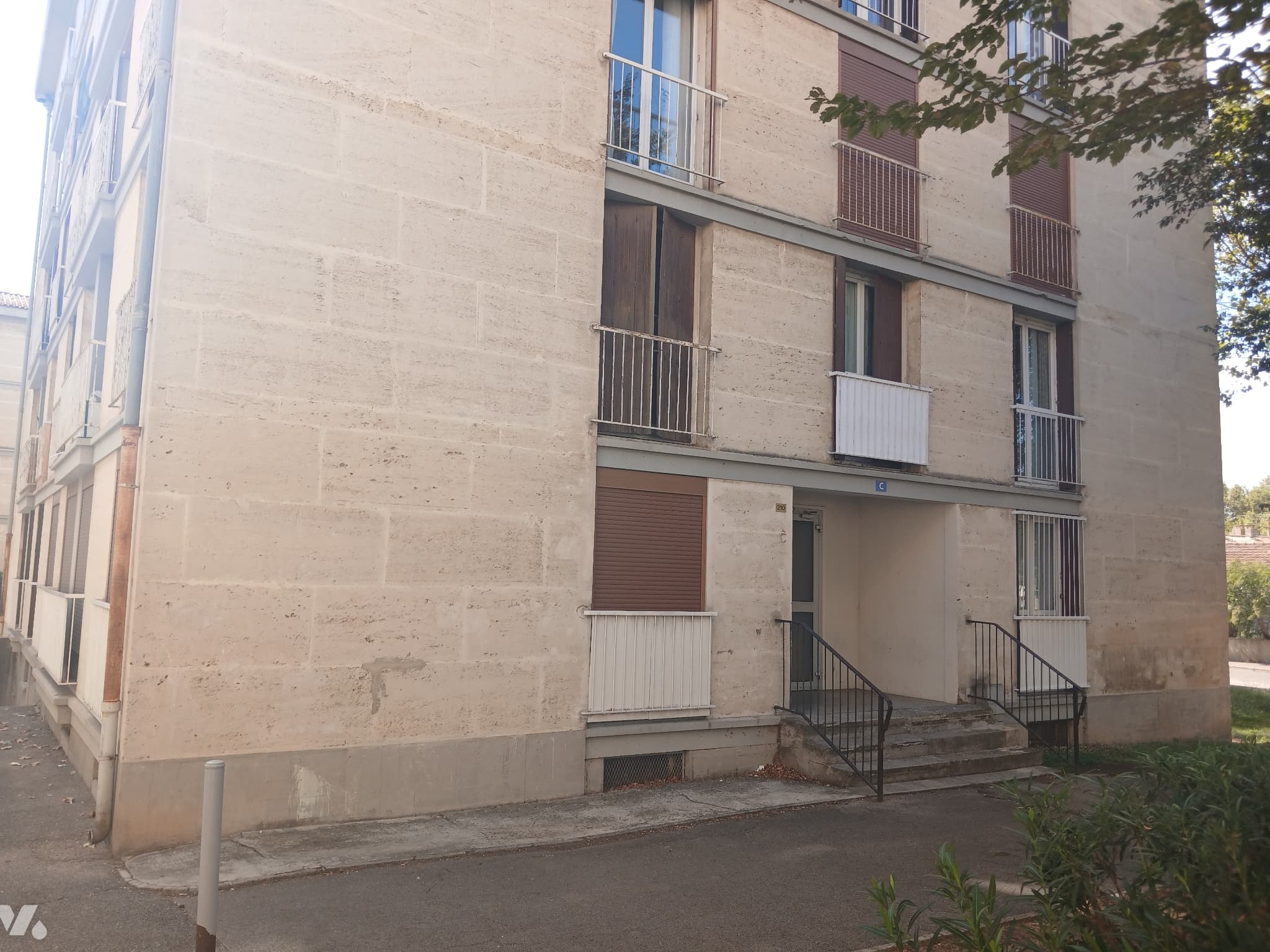 Photo du bien : Appartement 69 m² à Salon-de-Provence (13) – vente chez le notaire le 6 novembre 2026