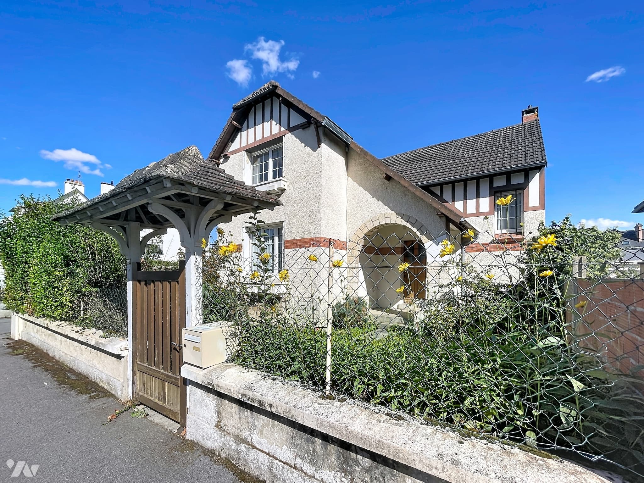 Photo du bien : Maison 110 m² à Caen (14) – vente chez le notaire le 21 octobre 2026