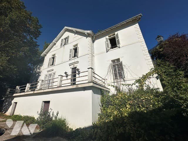 Photo du bien : Maison 280 m² à Pagny-sur-Moselle (54) – vente chez le notaire le 5 novembre 2026