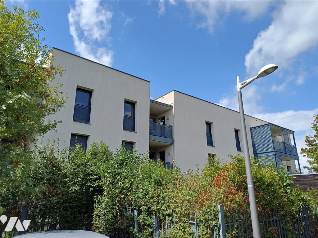 Photo du bien : Appartement 61 m² à Bron (69) – vente chez le notaire le 16 octobre 2026