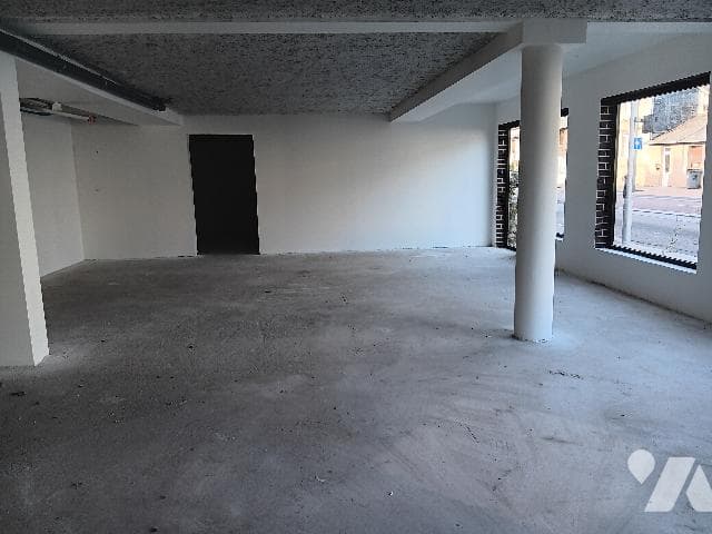 Local commercial à Déville-lès-Rouen