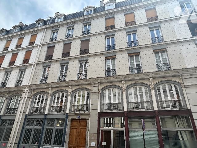 Local commercial à Paris 11e Arrondissement