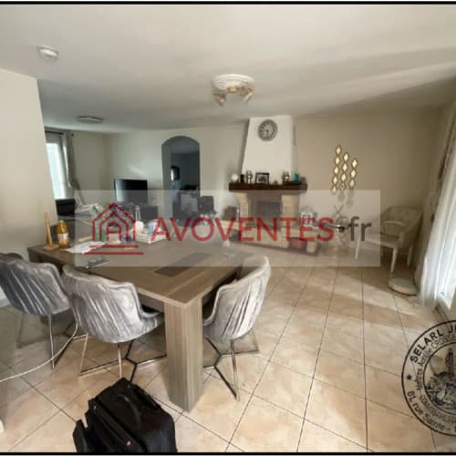 Photo du bien : Maison 103 m² à GIGNAC-LA-NERTHE (13) – vente au tribunal le 12 octobre 2026